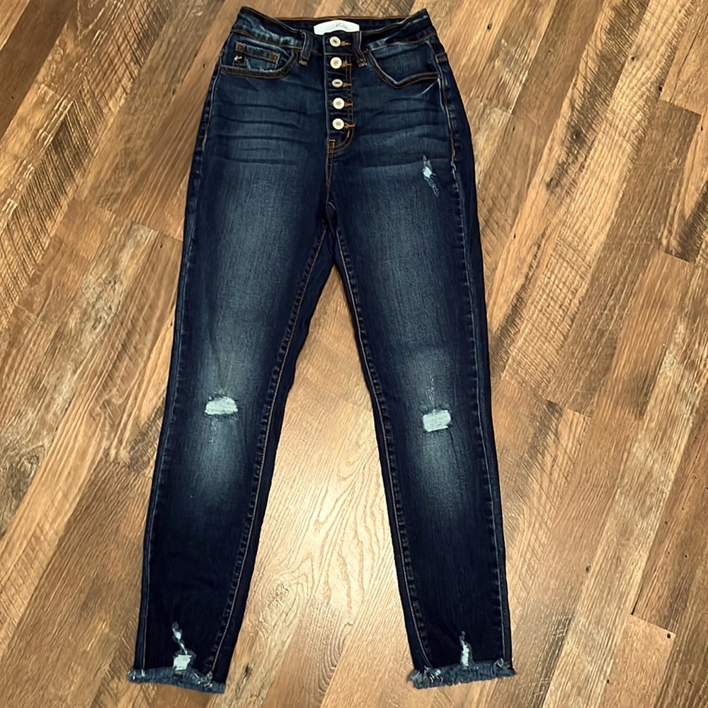 Juniors KanCan Distressed Jeans~Excellent Condition!!!! Size 1/24 - Picture 1 of 3
